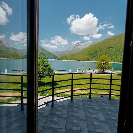 Piva Lake Pluzine Luaran gambar